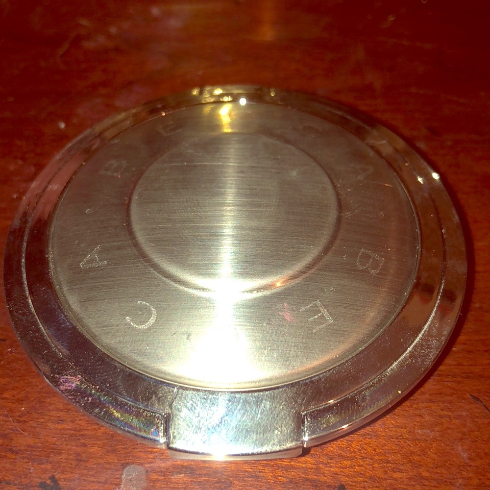Becca Parisian Lights Highlighter